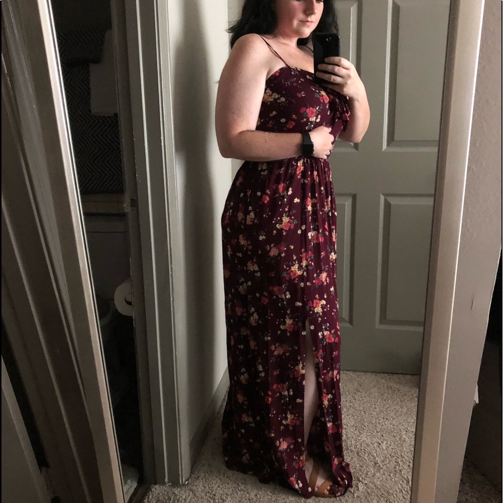 XHILARATION MAROON FLORAL MAXI DRESS SIZE L